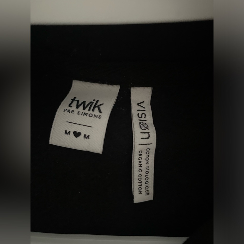 NWOT Black Hoodie Organic Cotton - Picture 3 of 3
